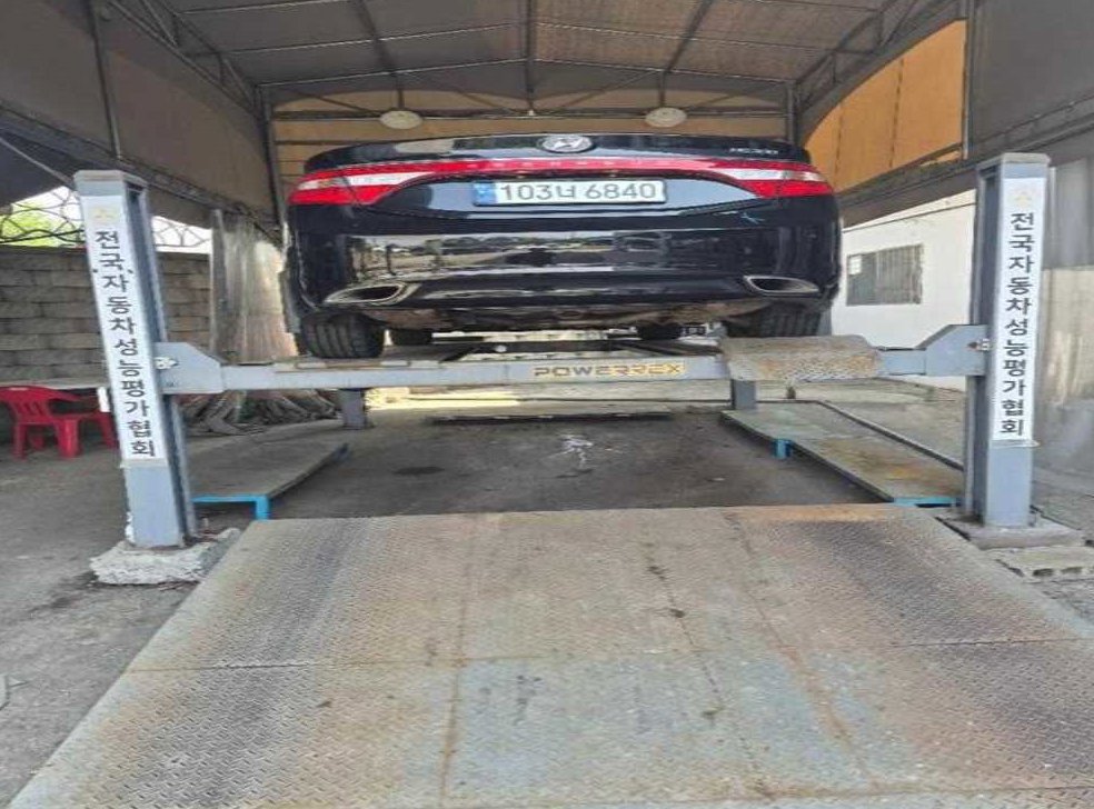 현대 그랜저 HG300 PREMIUM 사진 2