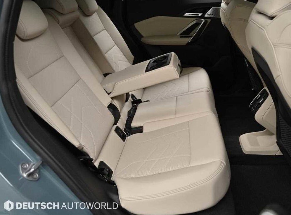 BMW iX1 xDrive 30 M 스포츠 사진 12
