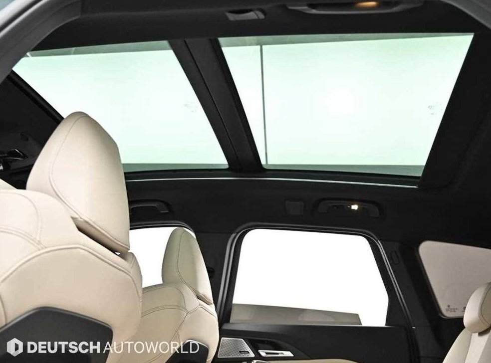 BMW iX1 xDrive 30 M 스포츠 사진 18