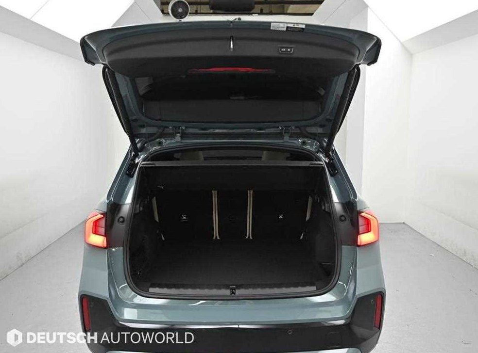 BMW iX1 xDrive 30 M 스포츠 사진 19
