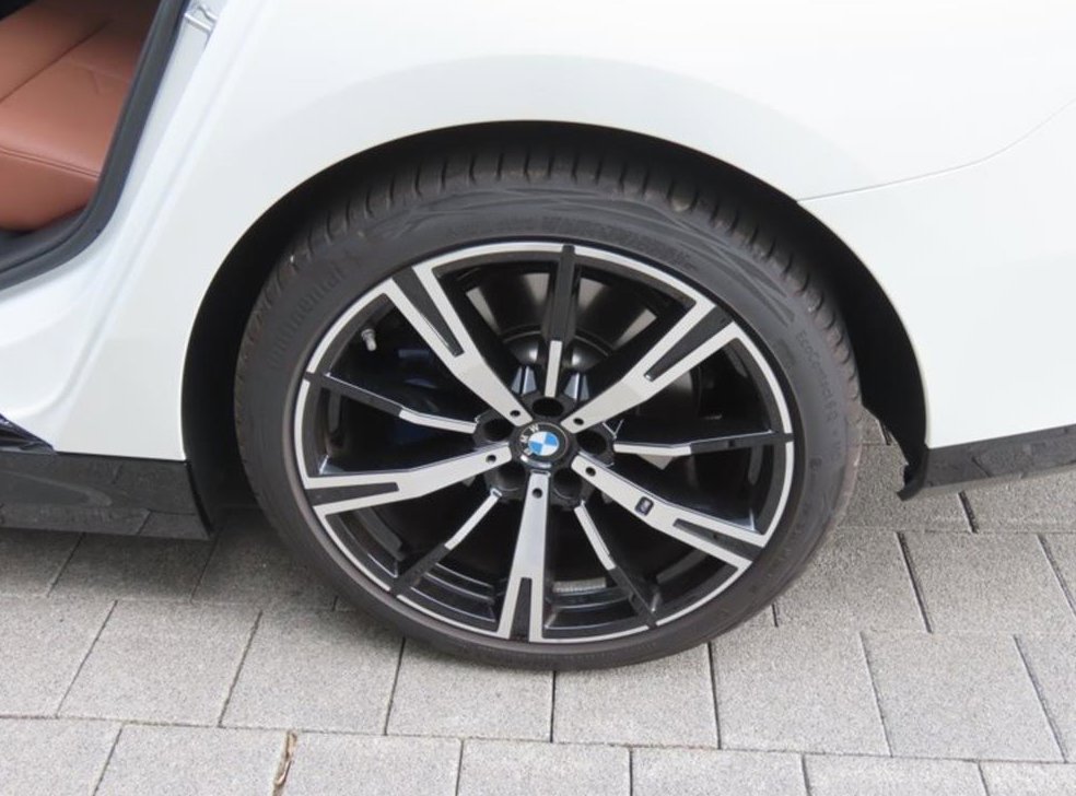 BMW 5시리즈 530i xDrive 사진 17