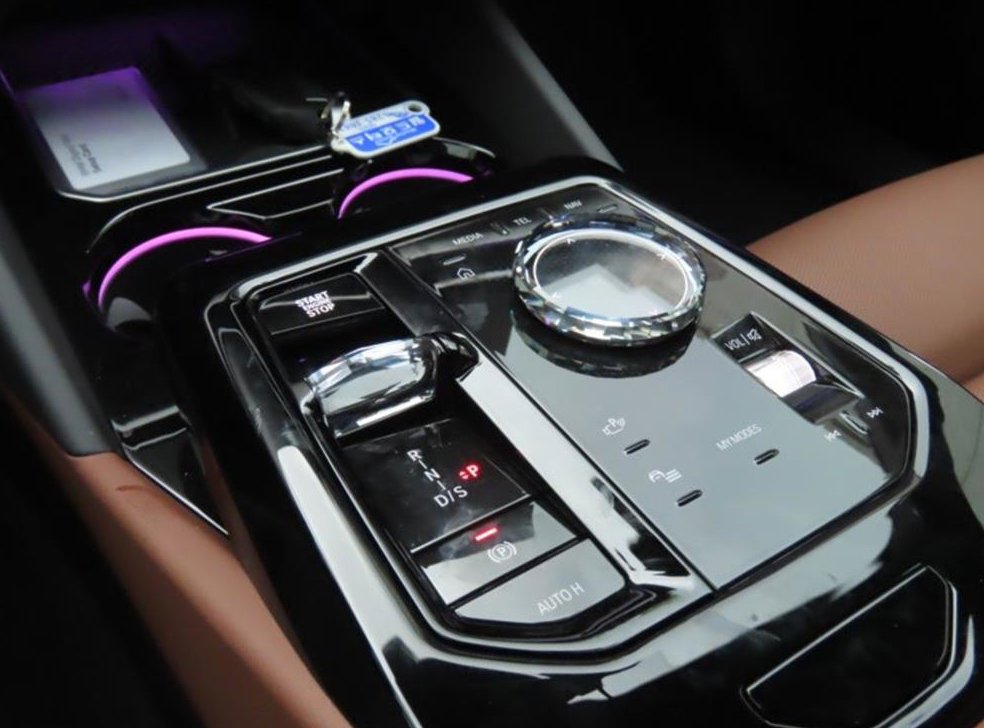 BMW 5시리즈 530i xDrive 사진 6