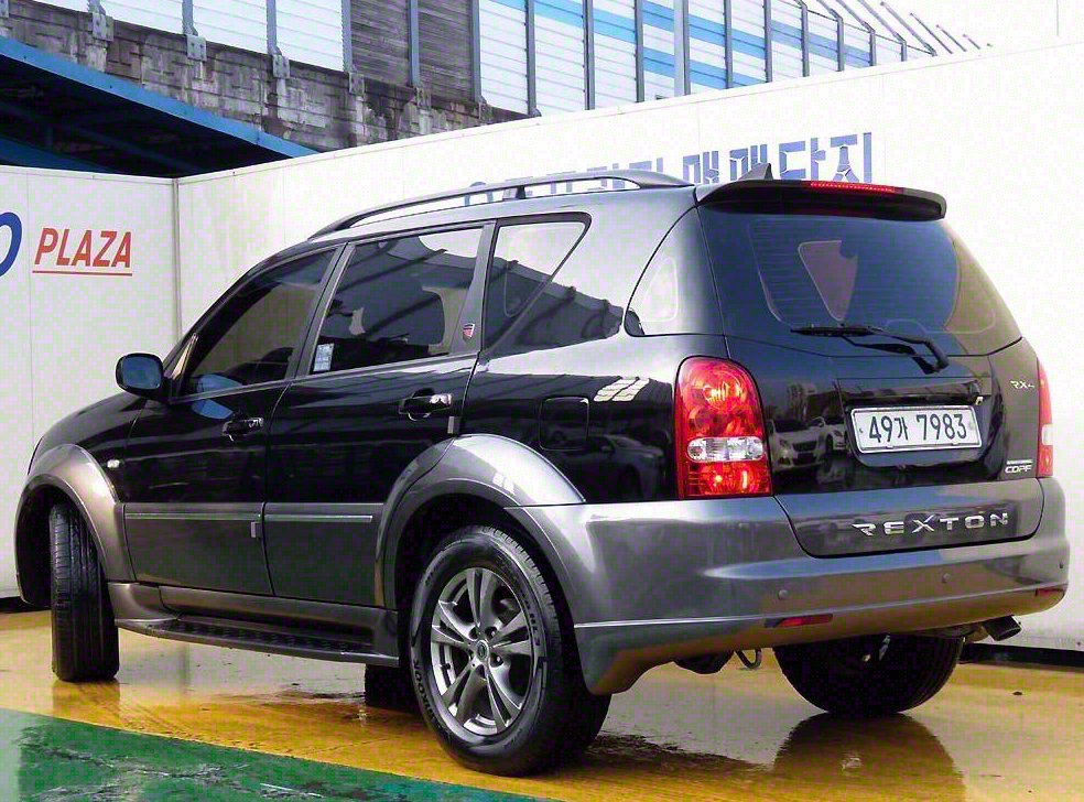 KG모빌리티(쌍용)  렉스턴 RX4 4WD 사진 3