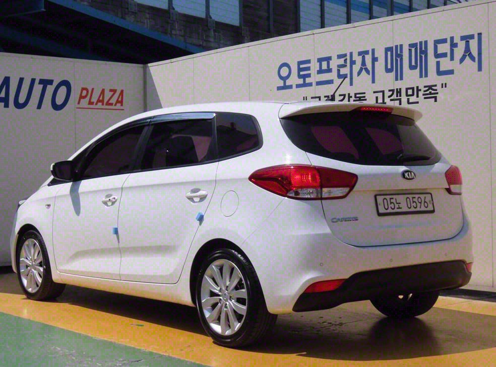 기아 카렌스 1.7 VGT 트렌디 사진 3