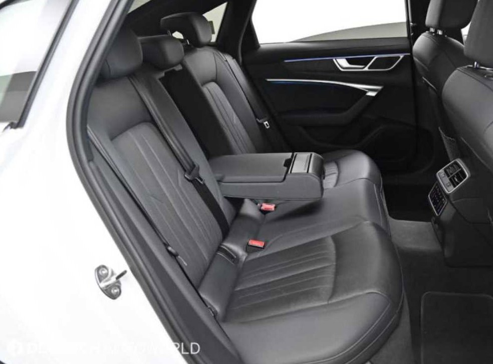 아우디 A6 45 TFSI 콰트로 프리미엄 사진 12
