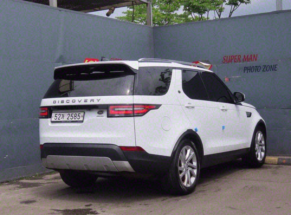 랜드로버 디스커버리 3.0 TD6 HSE 사진 4