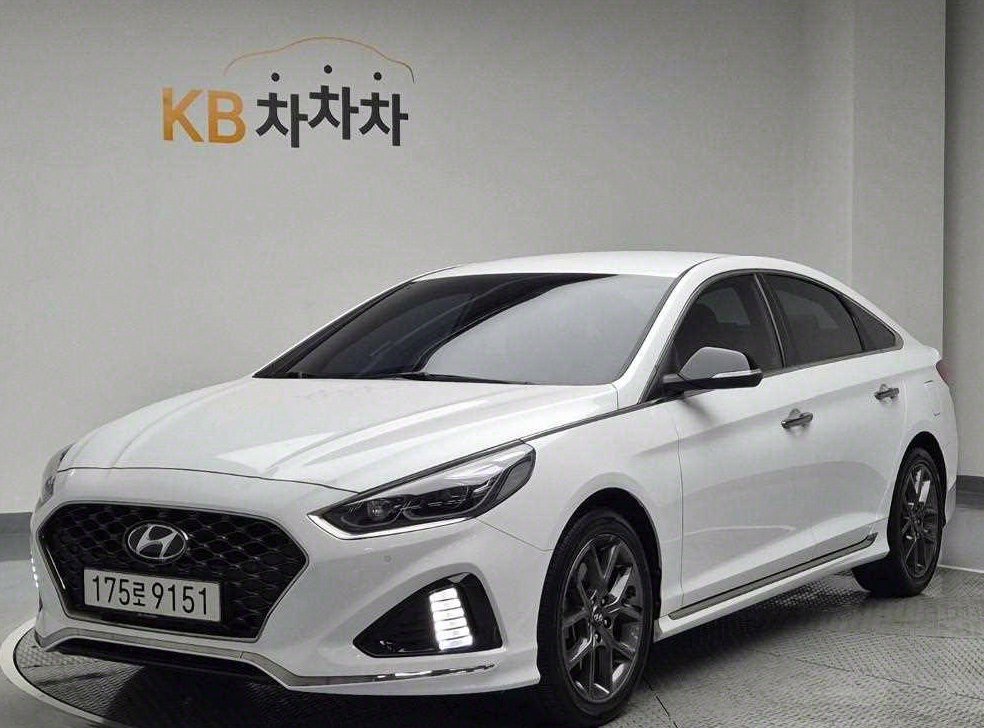 현대 쏘나타 2.0 터보 익스클루시브