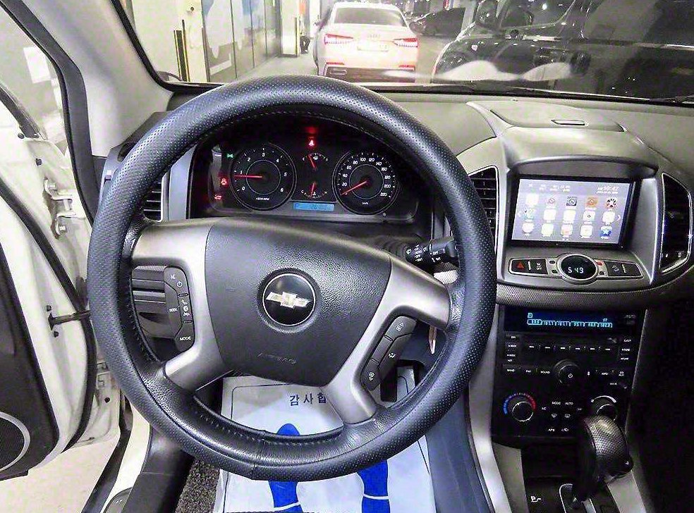 쉐보레 캡티바 2.0 2WD LT 사진 8