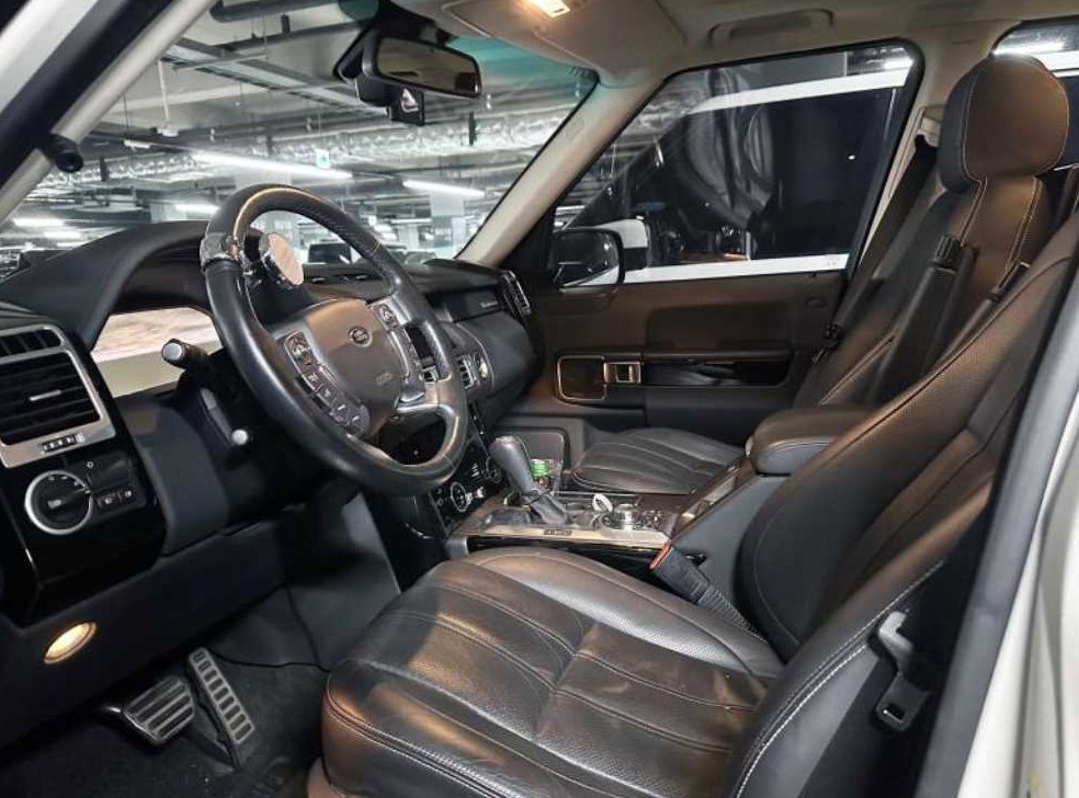 랜드로버 레인지로버 V8 5.0 SUPERCHARGED 사진 10