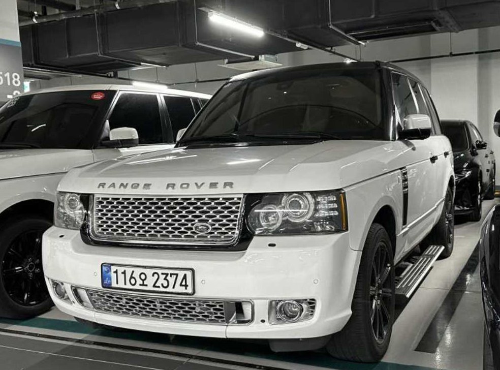 랜드로버 레인지로버 V8 5.0 SUPERCHARGED 사진 2