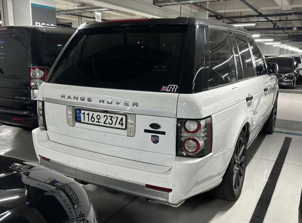 랜드로버 레인지로버 V8 5.0 SUPERCHARGED 사진 4