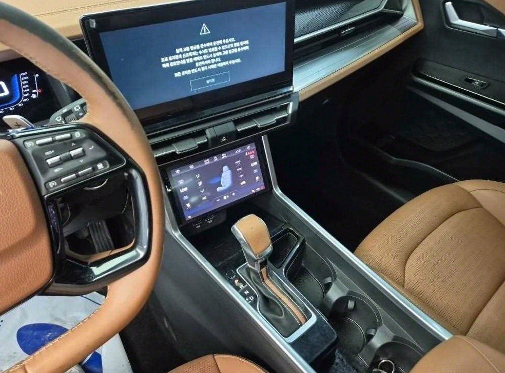 KG모빌리티(쌍용)  토레스 1.5 GDI-T 4WD 사진 10