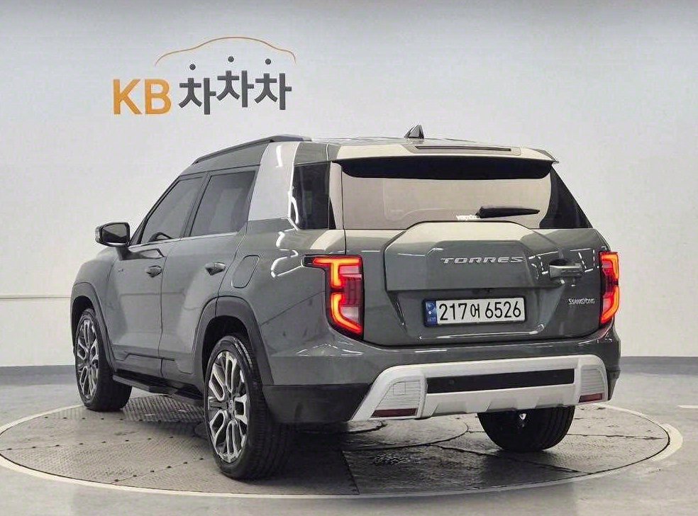 KG모빌리티(쌍용)  토레스 1.5 GDI-T 4WD 사진 2