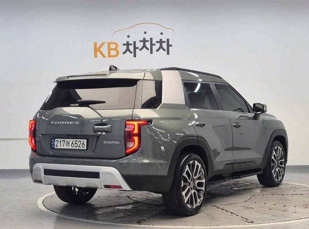 KG모빌리티(쌍용)  토레스 1.5 GDI-T 4WD 사진 3
