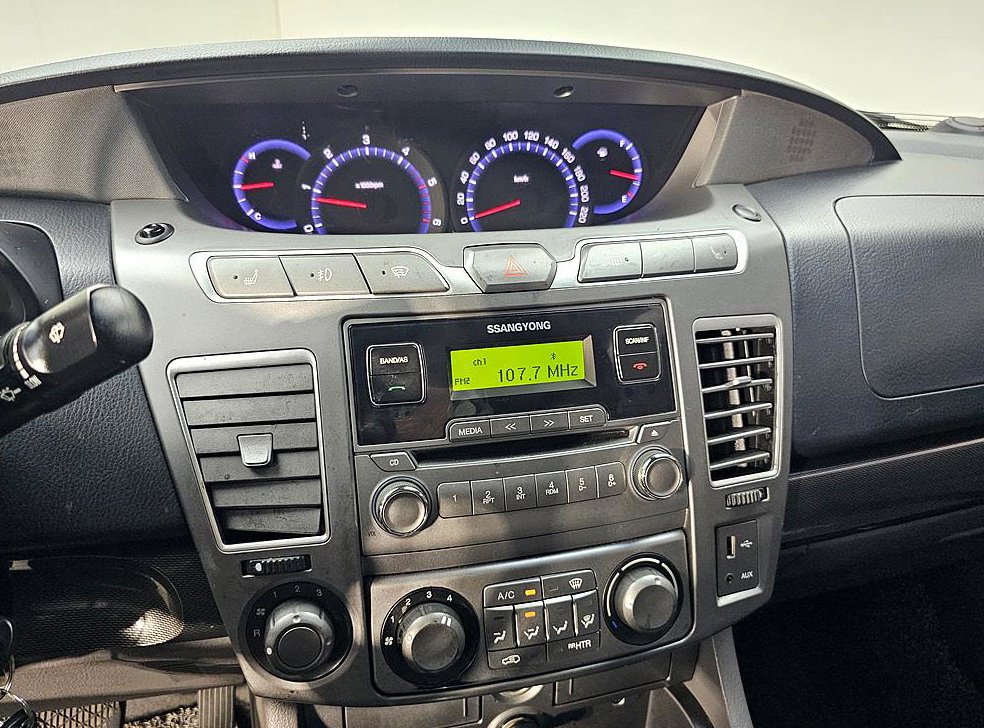 KG모빌리티(쌍용)  코란도 4WD LT 사진 15