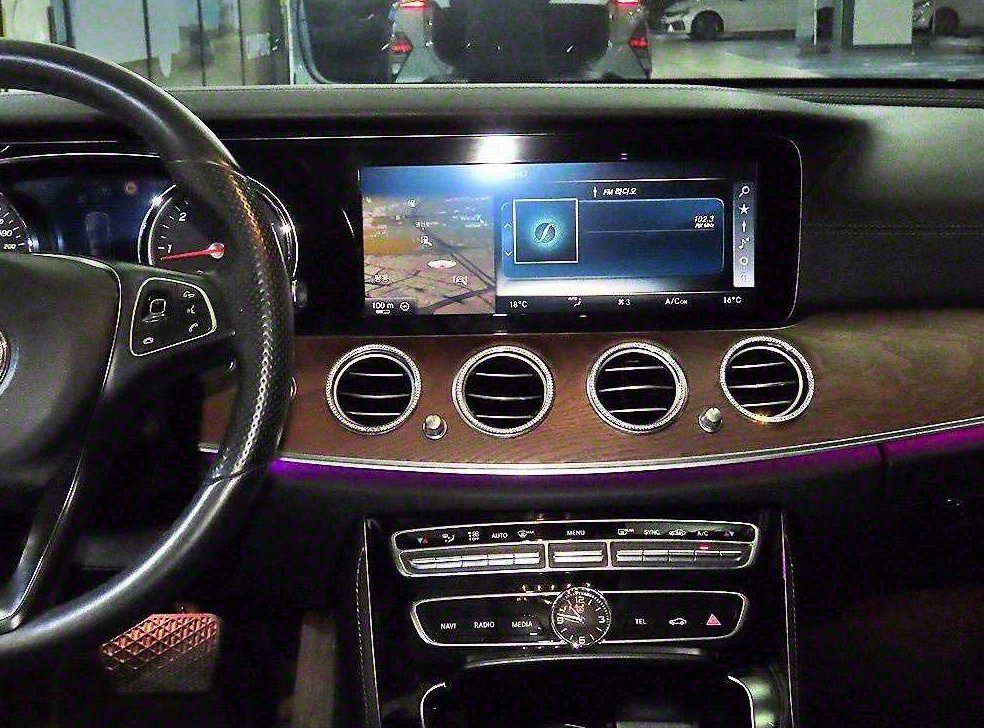 벤츠 E 클래스 E220d 익스클루시브 사진 11
