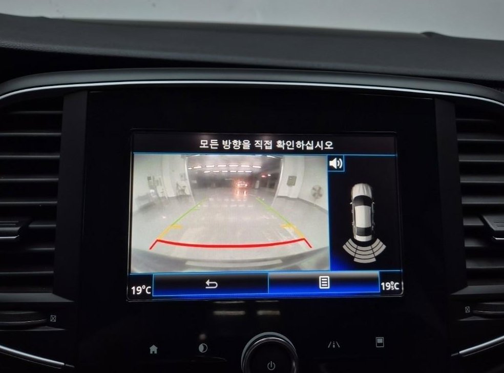 르노코리아(삼성) SM6 가솔린 2.0 GDe 사진 13