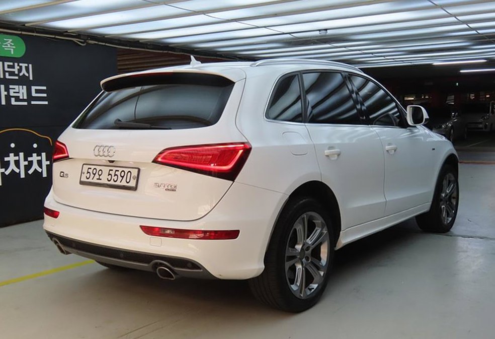 아우디 Q5 3.0 TDI 콰트로 다이나믹 사진 4