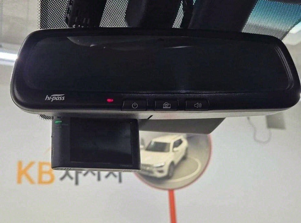 KG모빌리티(쌍용)  코란도 2WD 가솔린 1.5 C5 플러스 사진 16