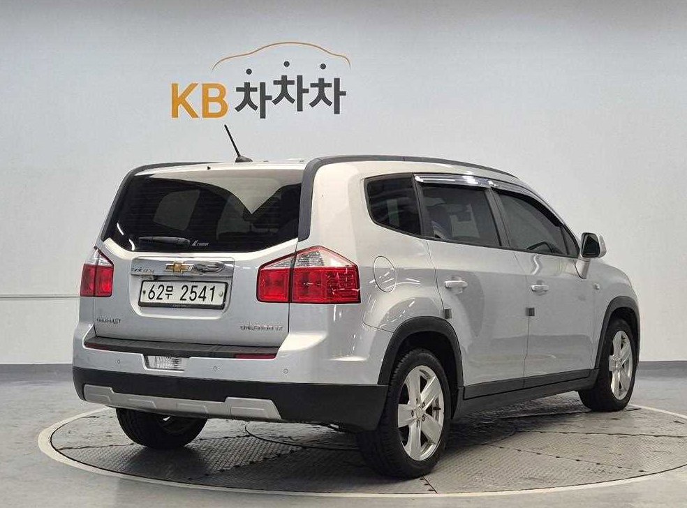 쉐보레 올란도 2.0 디젤 LT 사진 3
