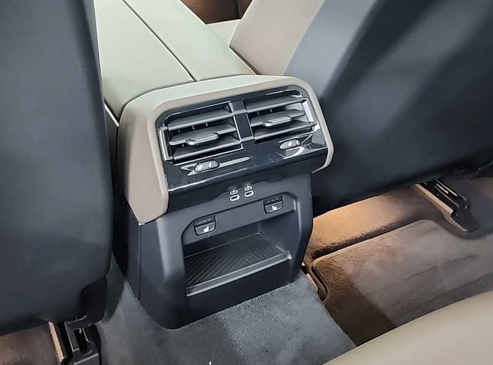 BMW 5시리즈 520i 사진 14