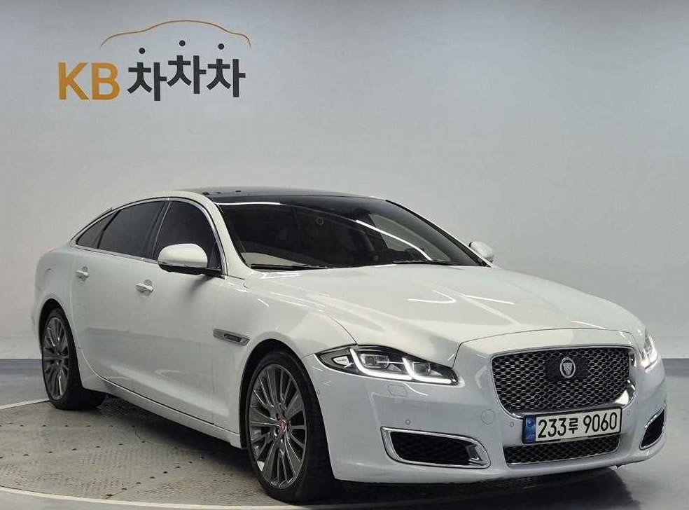 재규어 XJ 3.0D 사진 4