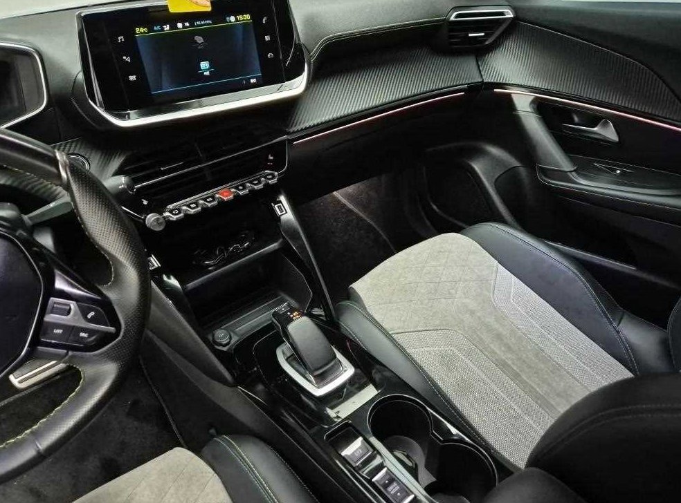 푸조 2008 GT Line 사진 10