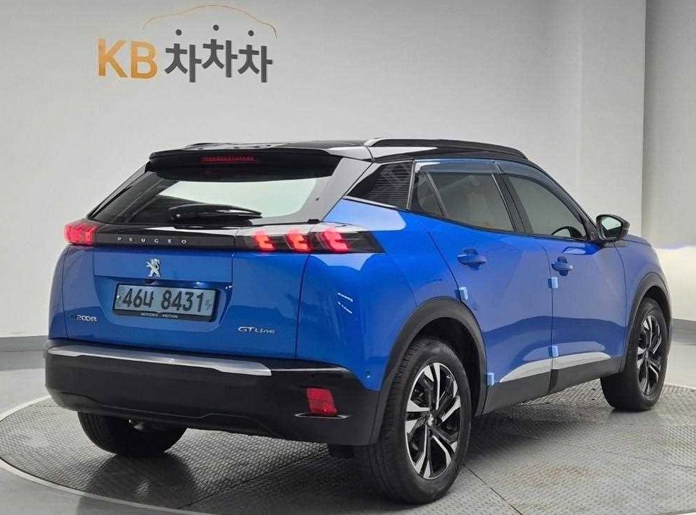 푸조 2008 GT Line 사진 3