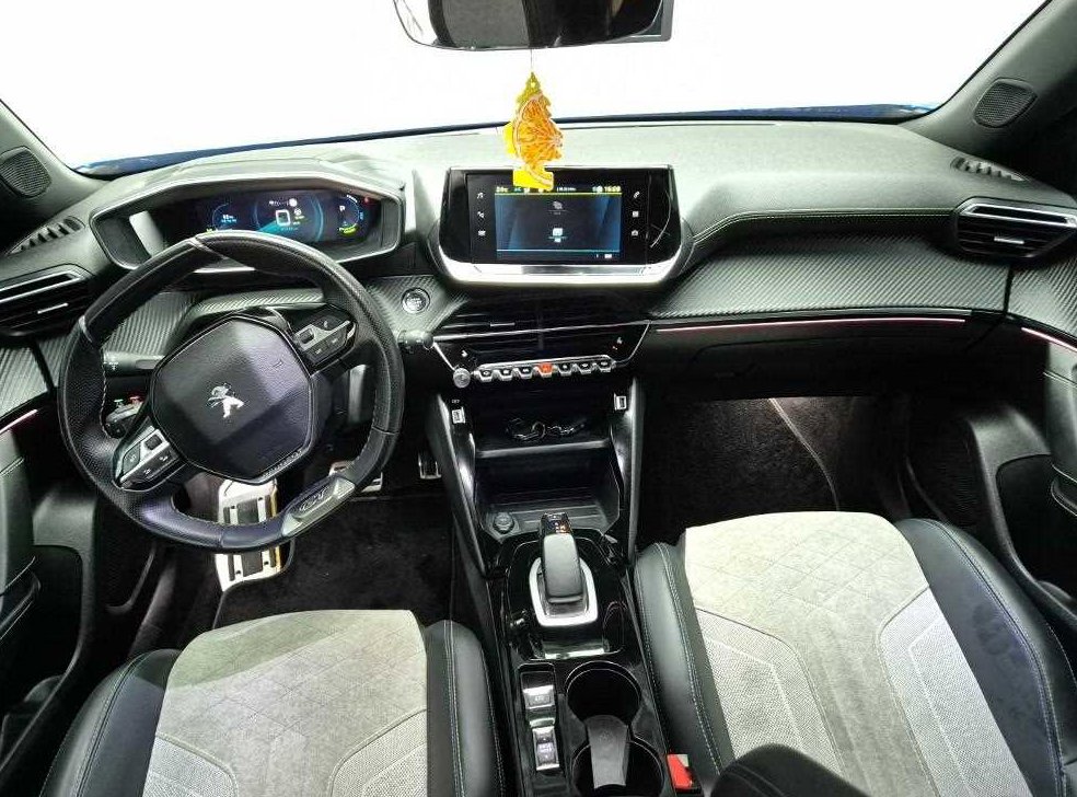 푸조 2008 GT Line 사진 7