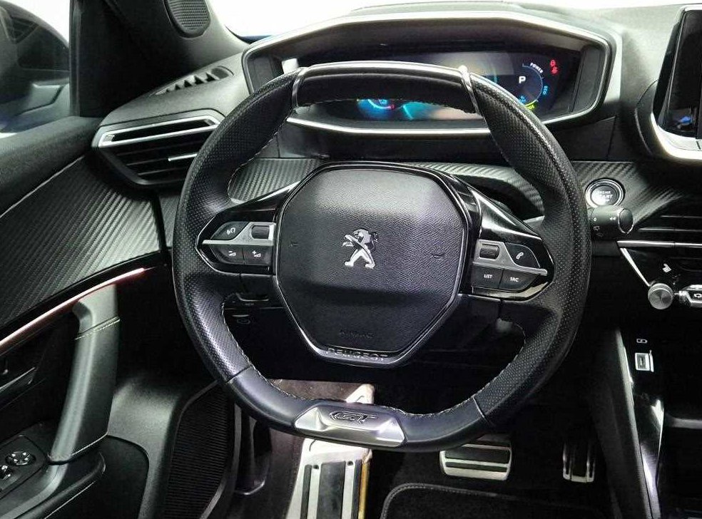푸조 2008 GT Line 사진 9