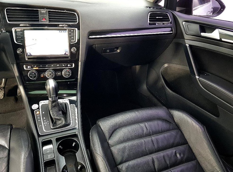 폭스바겐 골프 2.0 TDI 프리미엄 사진 10