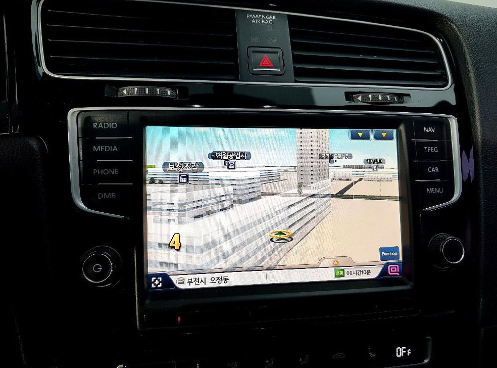 폭스바겐 골프 2.0 TDI 프리미엄 사진 12