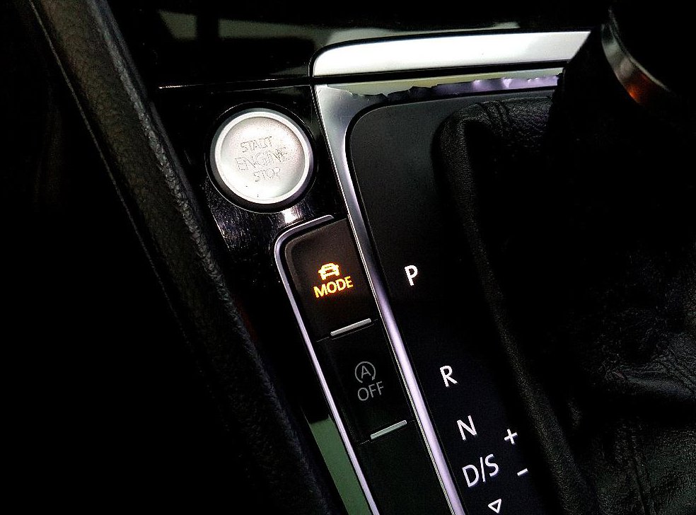 폭스바겐 골프 2.0 TDI 프리미엄 사진 16