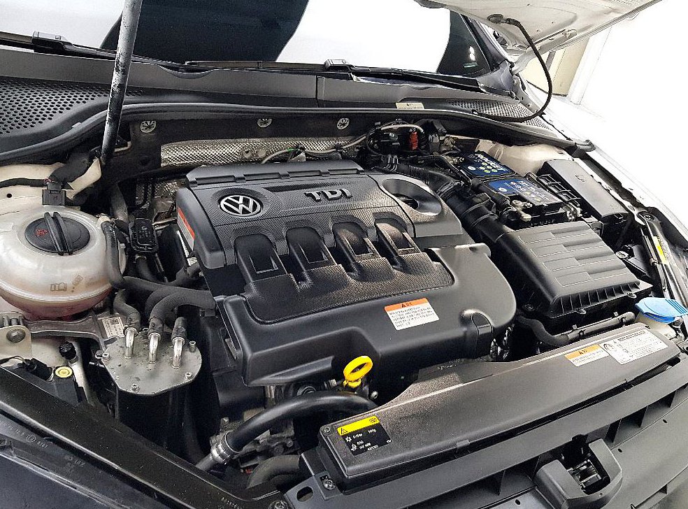 폭스바겐 골프 2.0 TDI 프리미엄 사진 6