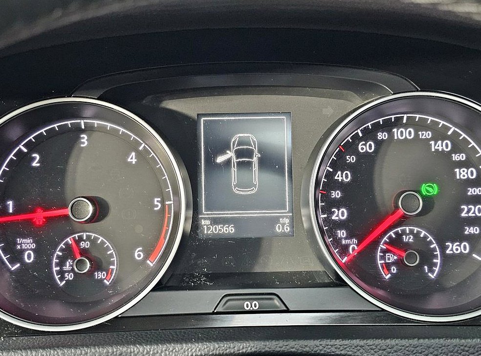 폭스바겐 골프 2.0 TDI 프리미엄 사진 7