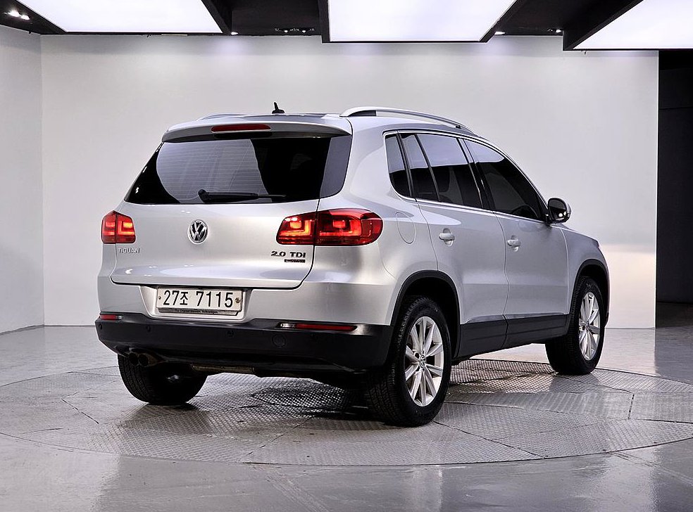 폭스바겐 티구안 2.0 TDI 컴포트 사진 4