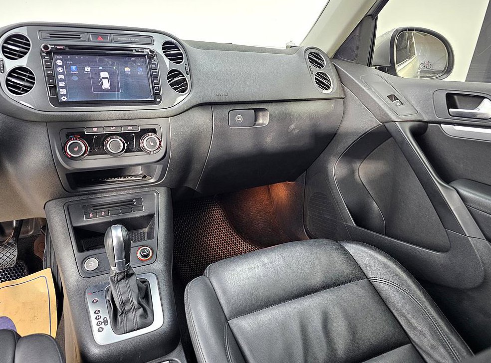 폭스바겐 티구안 2.0 TDI 컴포트 사진 9