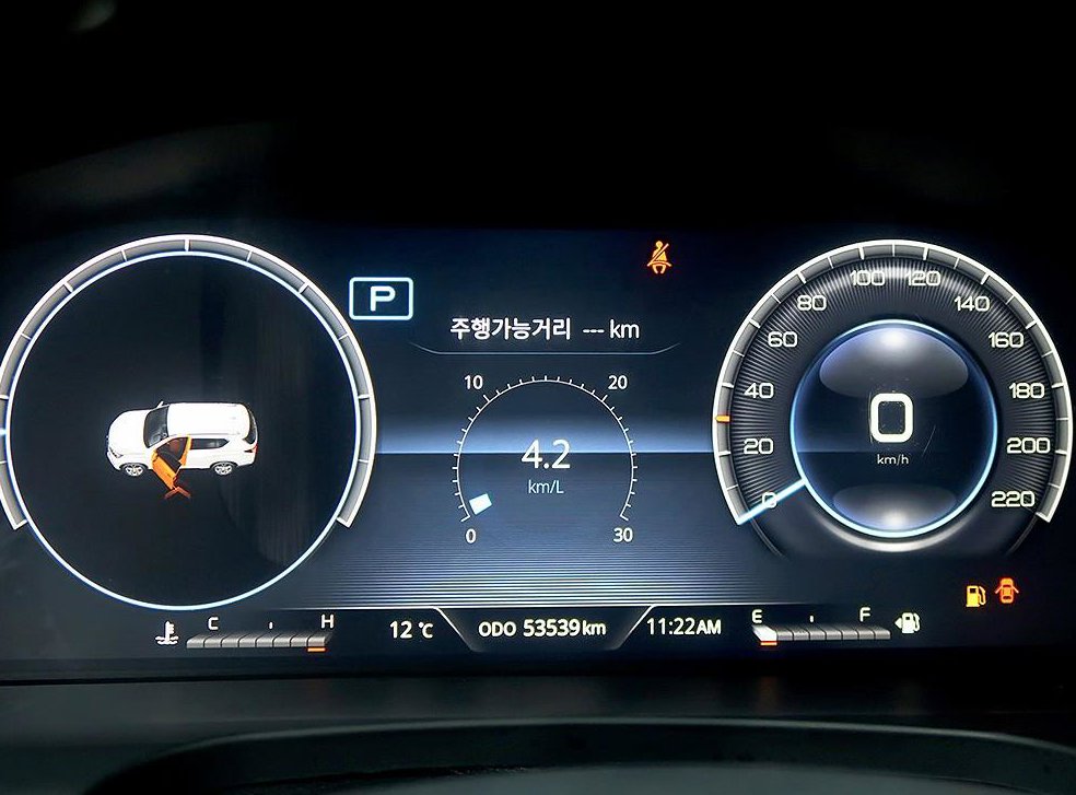KG모빌리티(쌍용)  렉스턴 디젤 2.2 4WD 더 블랙 사진 6