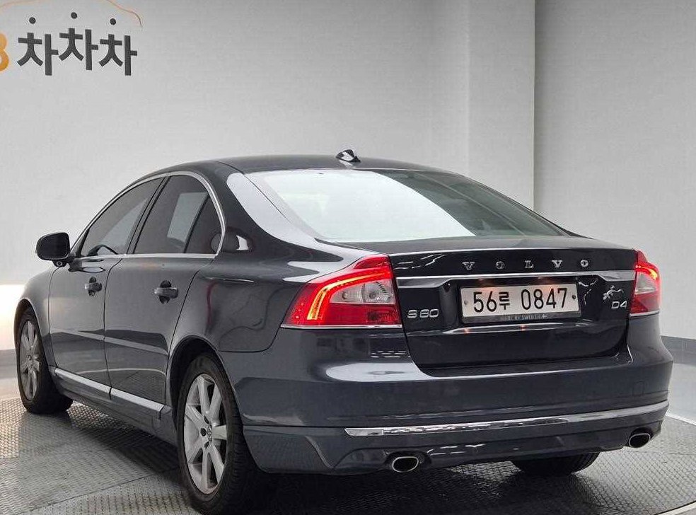 볼보 S80 D4 사진 2