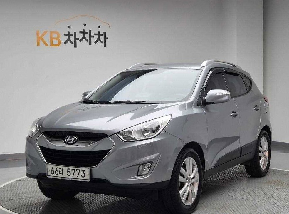 현대 투싼 2WD VGT LX20