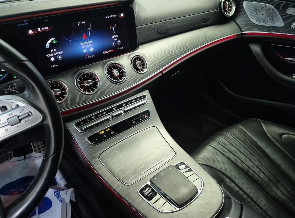 벤츠 CLS 클래스 CLS 450 4MATIC AMG Line 사진 10