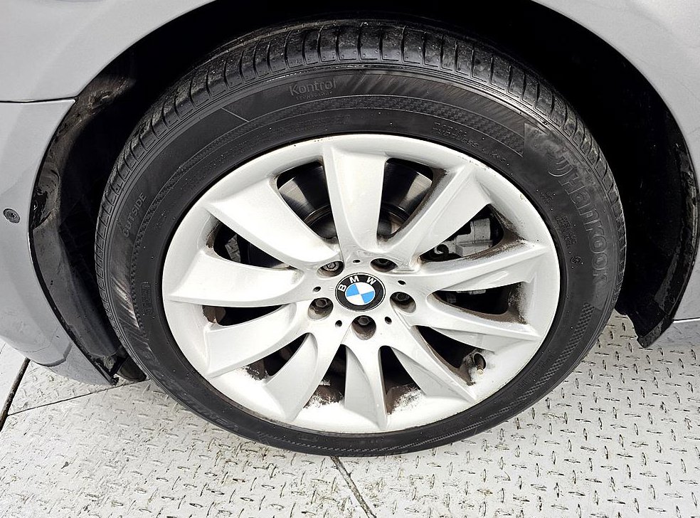 BMW 5시리즈 528i 사진 20