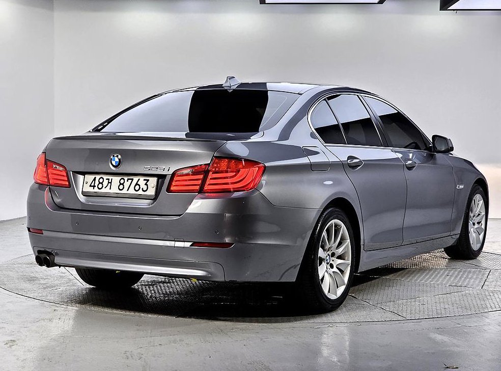 BMW 5시리즈 528i 사진 4