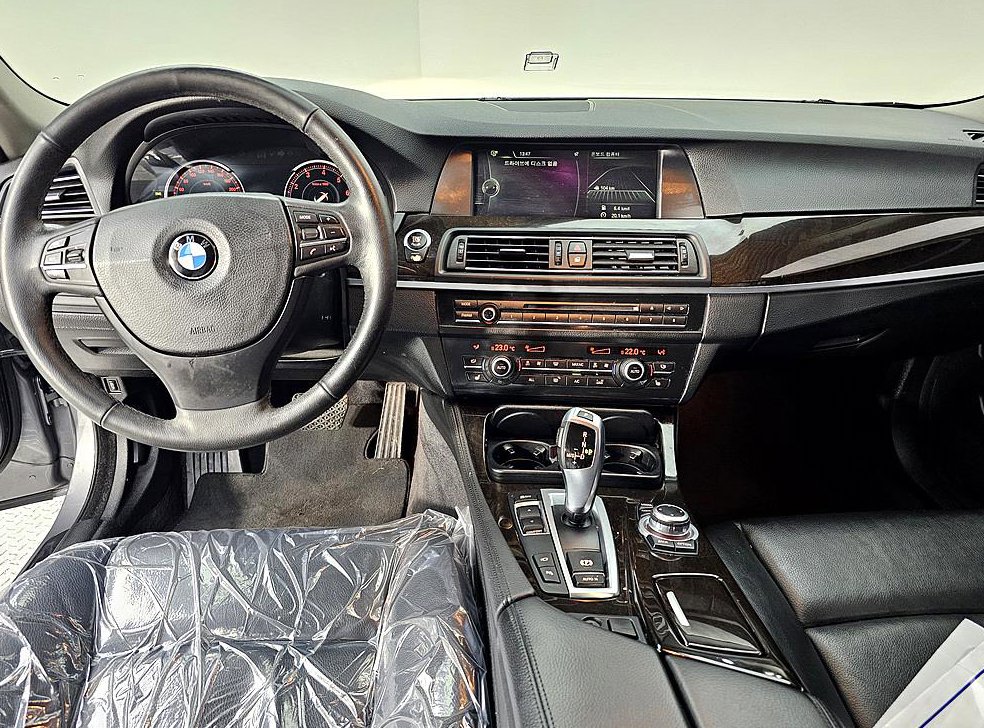 BMW 5시리즈 528i 사진 5