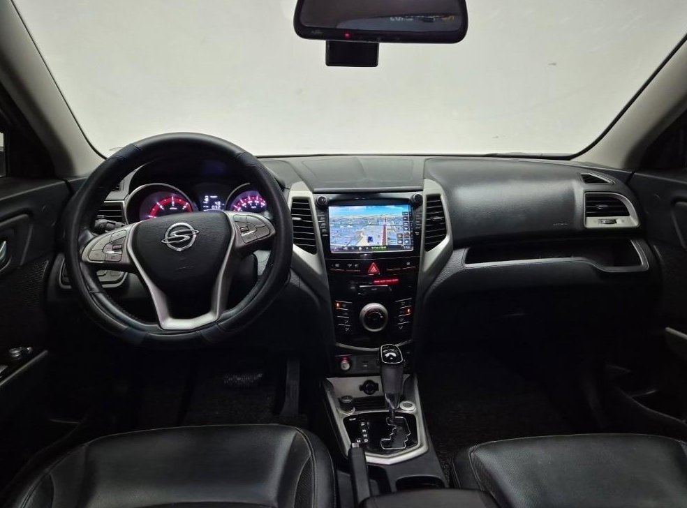 KG모빌리티(쌍용)  티볼리 디젤 2WD 1.6 VX 사진 7