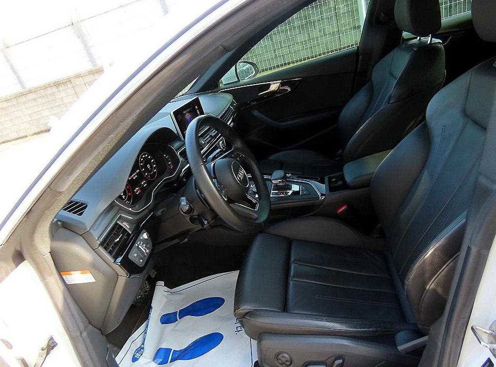 아우디 A5 45 TFSI 콰트로 프리미엄 스포트백 사진 5