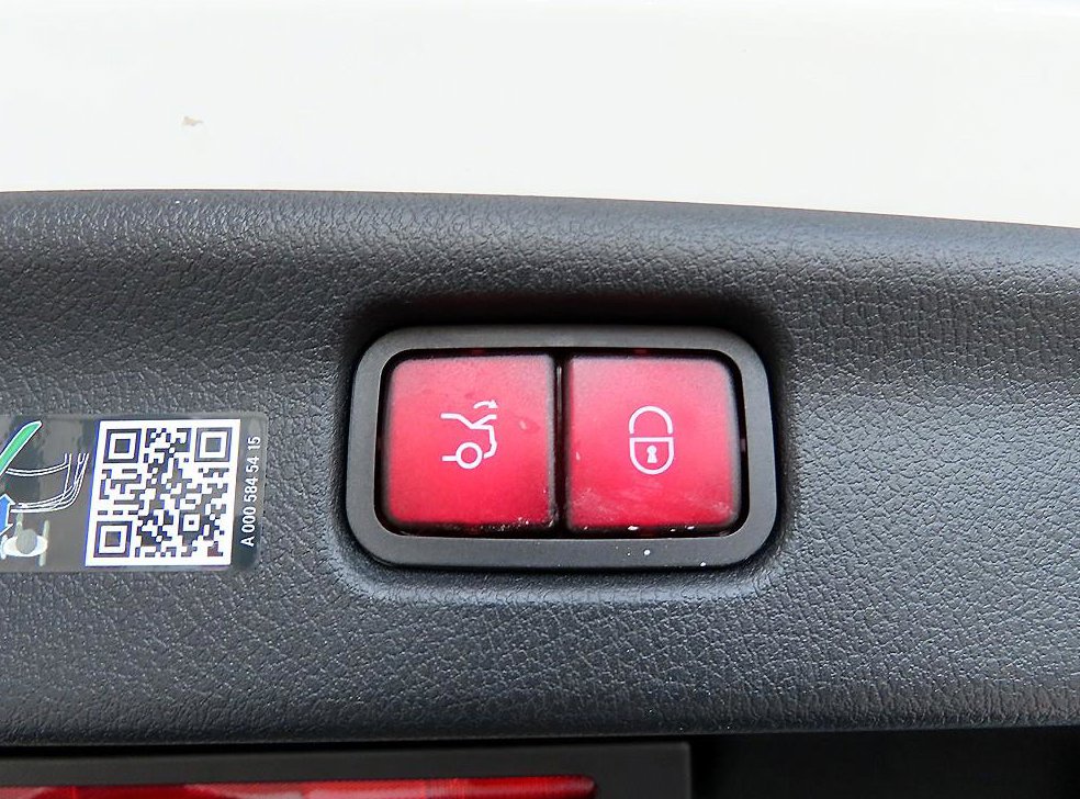 벤츠 C 클래스 C200 아방가르드 사진 16