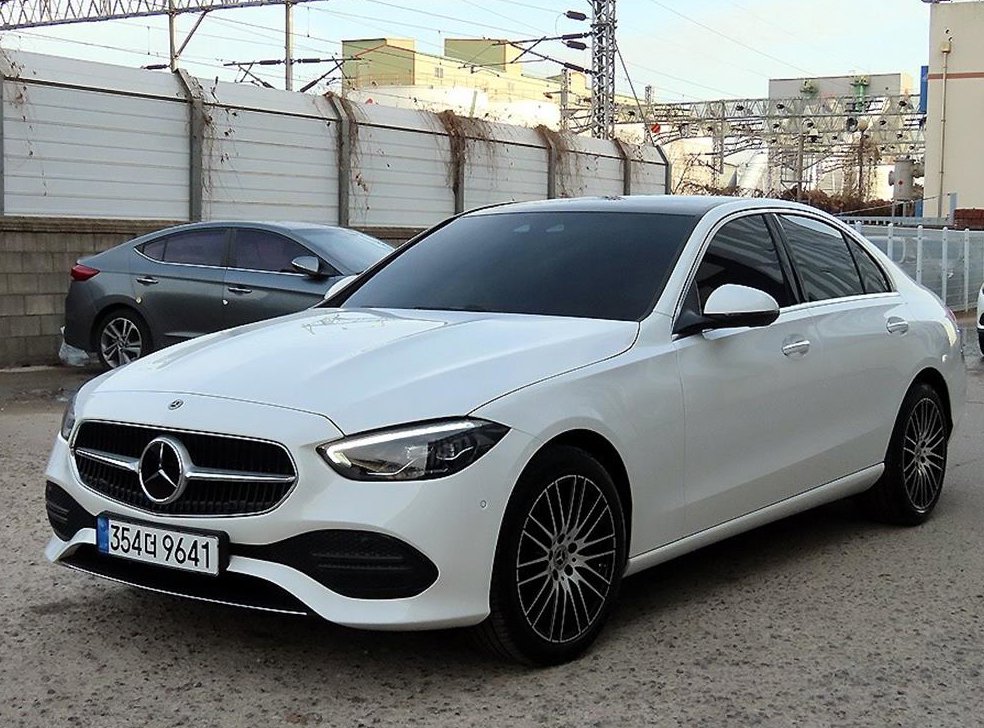 벤츠 C 클래스 C200 아방가르드 사진 2