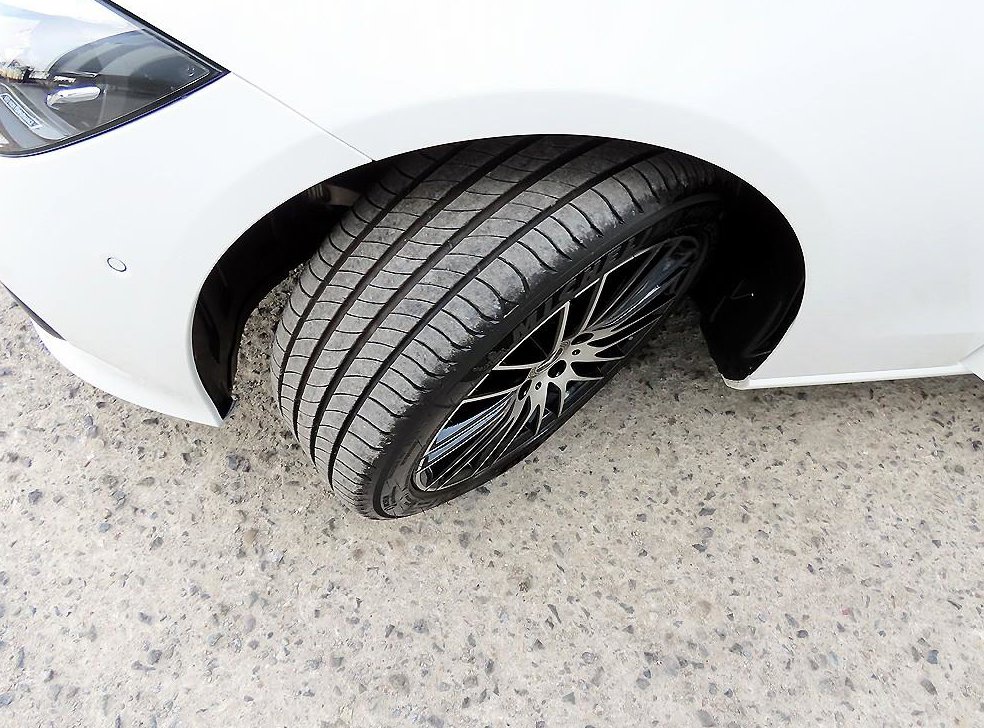 벤츠 C 클래스 C200 아방가르드 사진 20