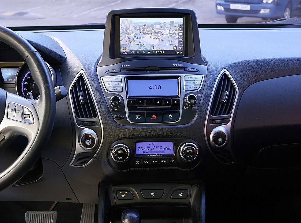현대 투싼 2WD VGT LX20 사진 9